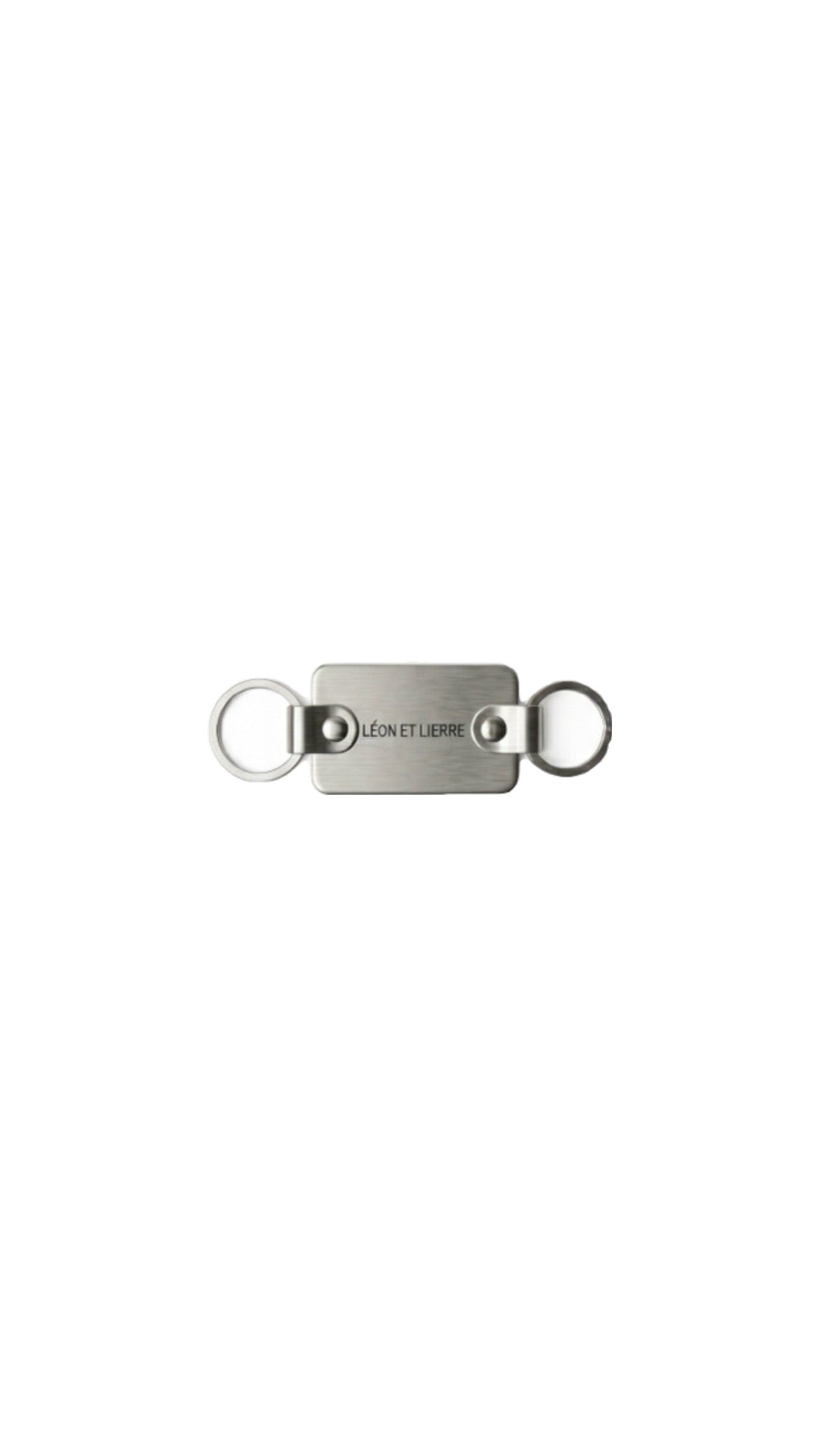THE ‘LÉON ET LIERRE’ INDUSTRIAL-EDGE KEYCHAIN